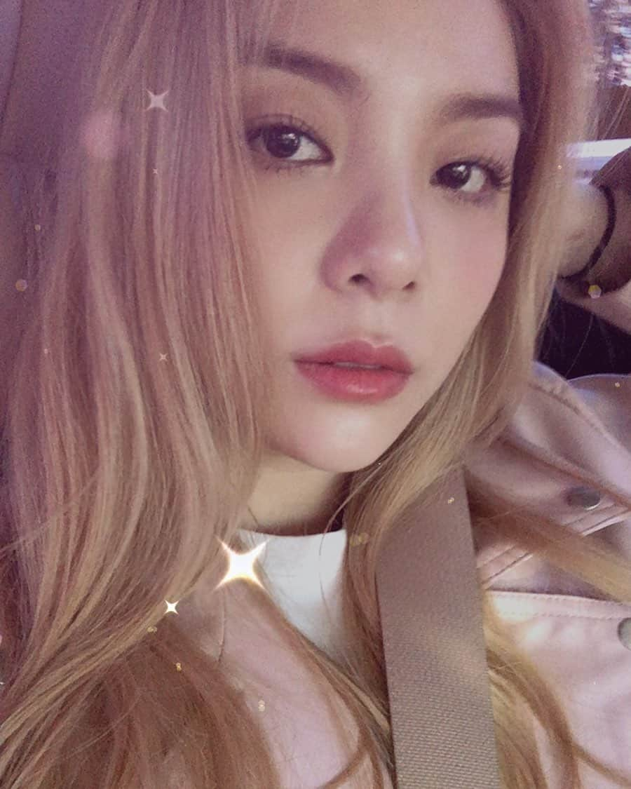 エイリーさんのインスタグラム写真 - (エイリーInstagram)「✨」5月21日 16時13分 - aileeonline