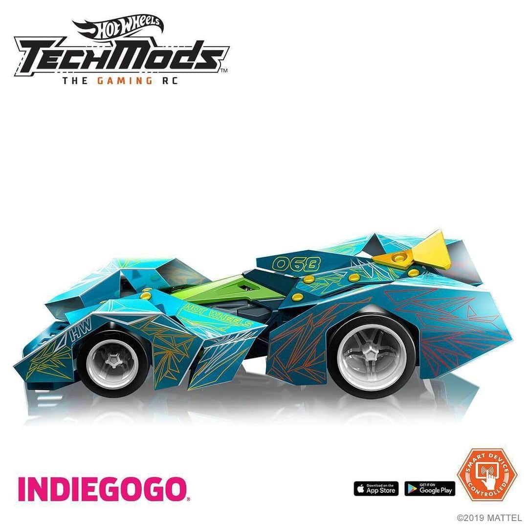 Hot Wheelsさんのインスタグラム写真 - (Hot WheelsInstagram)「We’ve partnered with Indiegogo to launch Hot Wheels TechMods™ Accelo GT, the first remote-control car that’s also a video game. Claim your Super Early Bird Discount Today! #HotWheels」5月22日 2時39分 - hotwheelsofficial