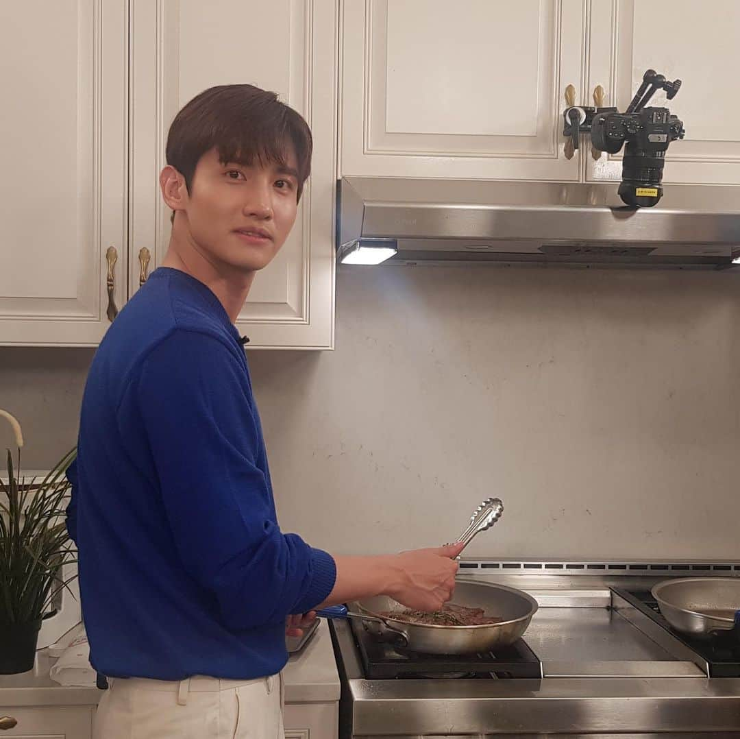 チャンミンさんのインスタグラム写真 - (チャンミンInstagram)「Shot by @hyunjoon88」5月21日 18時01分 - changmin88