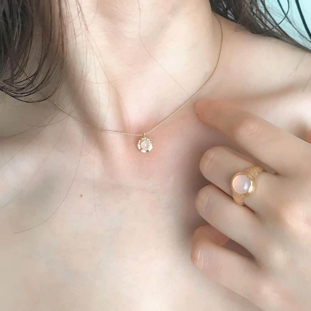 内田眞由美さんのインスタグラム写真 - (内田眞由美Instagram)「お揃いになった💕かわいい @emiru_jewelry」5月21日 18時36分 - mayumi_mmm_