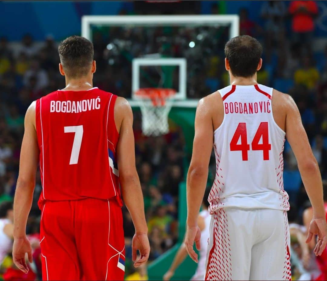 FIBAさんのインスタグラム写真 - (FIBAInstagram)「Who's your favorite Bogdanovic? 🇷🇸 or 🇭🇷?」5月21日 19時00分 - fiba