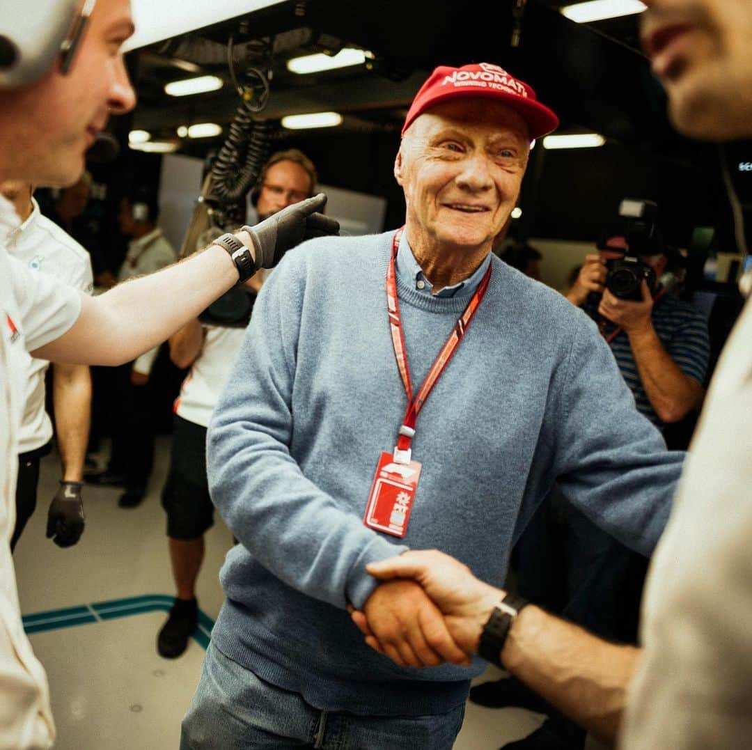 MERCEDES AMG PETRONASさんのインスタグラム写真 - (MERCEDES AMG PETRONASInstagram)「💬 Toto: "Niki will always remain one of the greatest legends of our sport - he combined heroism, humanity and honesty inside and outside the cockpit. His passing leaves a void in Formula One. We haven't just lost a hero who staged the most remarkable comeback ever seen, but also a man who brought precious clarity and candour to modern Formula One. He will be greatly missed as our voice of common sense. Our Mercedes team has also lost a guiding light. As a team-mate over the past six and a half years, Niki was always brutally honest - and utterly loyal. It was a privilege to count him among our team and moving to witness just how much it meant to him to be part of the team's success. Whenever he walked the floor in Brackley and Brixworth, or delivered one of his famous motivational speeches, he brought an energy that nobody else could replicate. Niki, you are quite simply irreplaceable, there will never be another like you.”」5月21日 19時22分 - mercedesamgf1