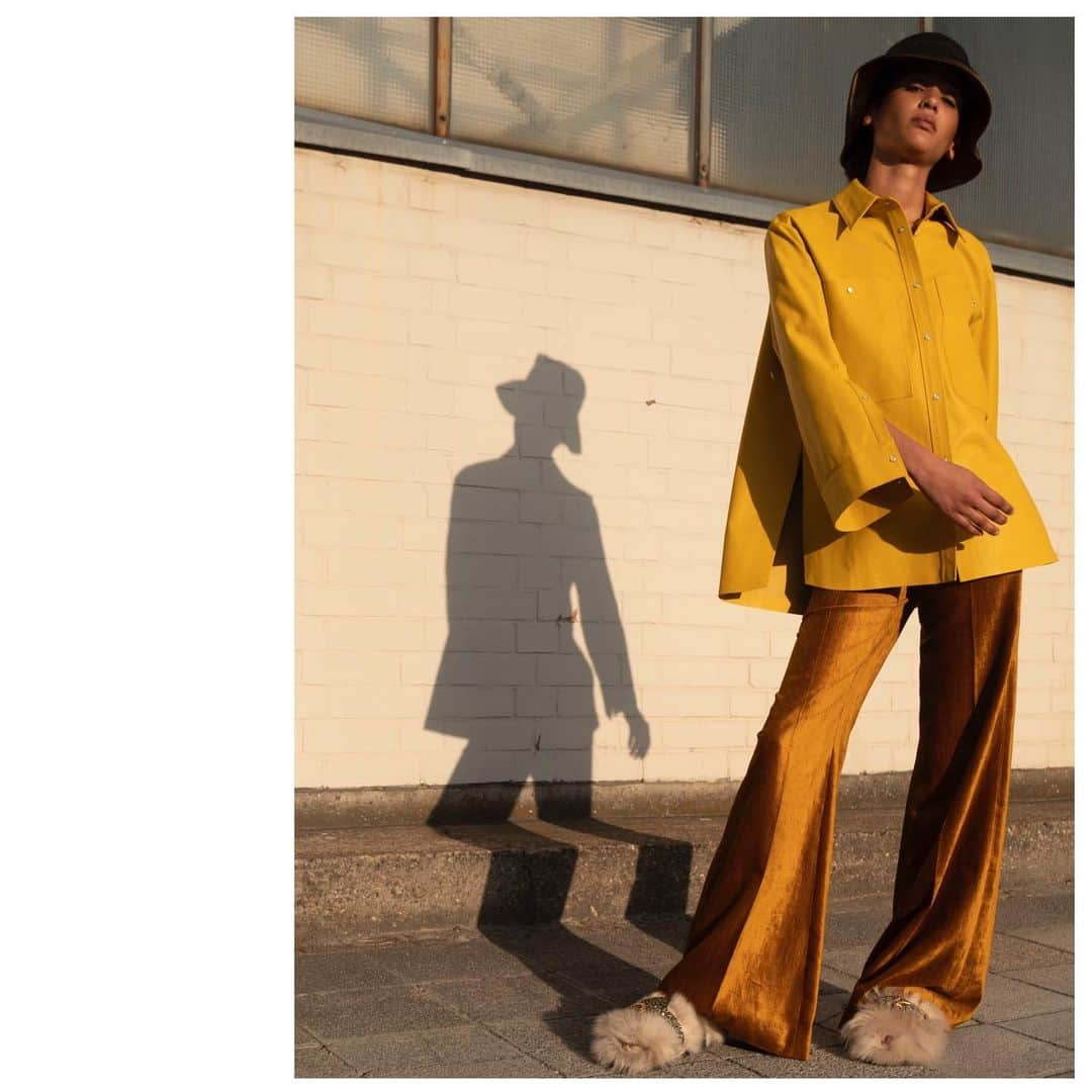 シューマッハさんのインスタグラム写真 - (シューマッハInstagram)「☀️ #YELLOW #LOVE ☀️ #newin #dorotheeschumacher #TheMuse #prefall19 #styleinspo #inspiration #nyc #ny #colors #acolorfulmind #sunlight #editorial #fashion」5月21日 19時38分 - dorotheeschumacher