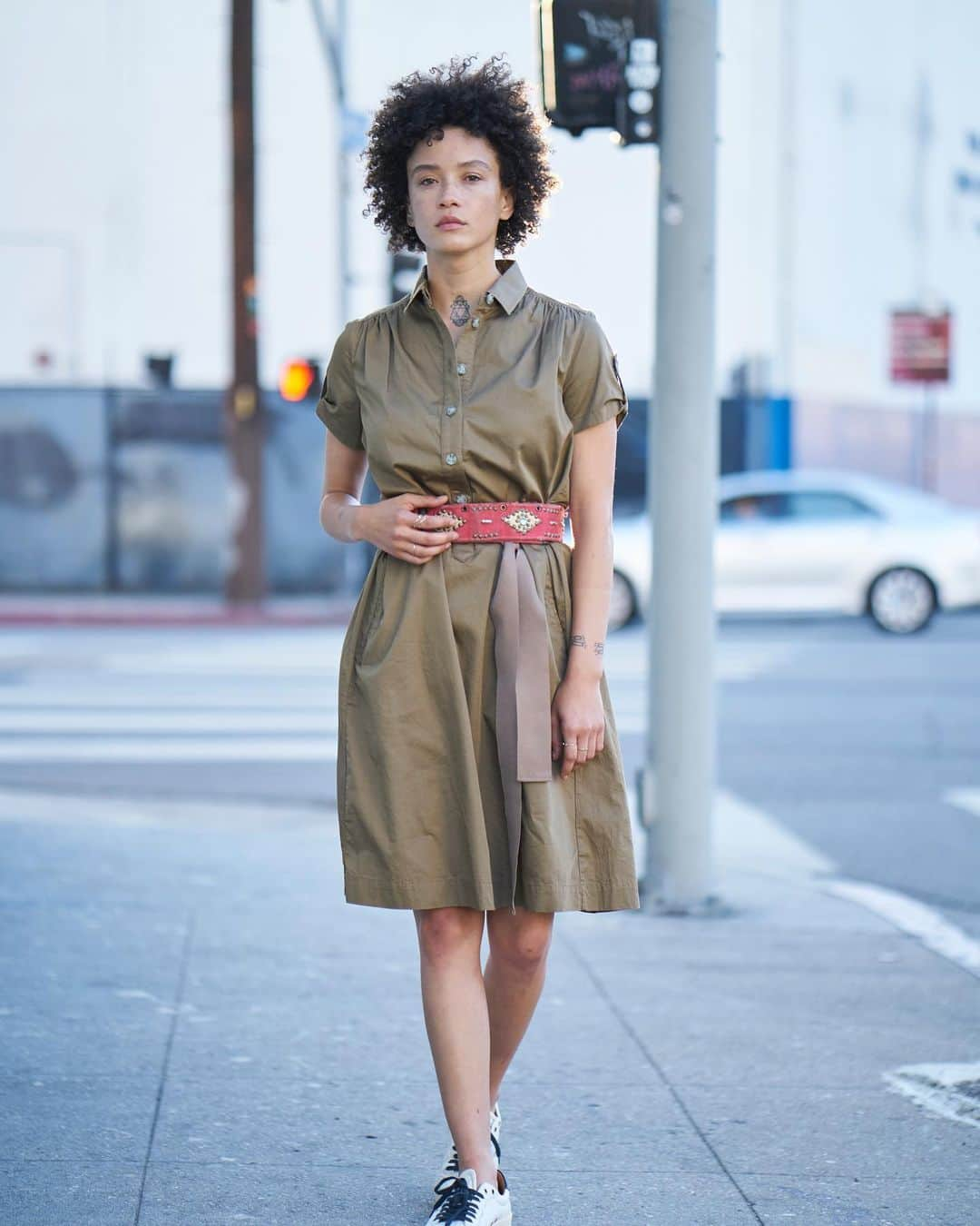 ブラウアーさんのインスタグラム写真 - (ブラウアーInstagram)「Trend tip: the military green dress is a must have for your summer. Get the look @ blauerusa.com #Blauer #BlauerUsa #SpringSummer2019 #MilitaryGreen #CottonSatinDress」5月21日 20時39分 - blauerusa