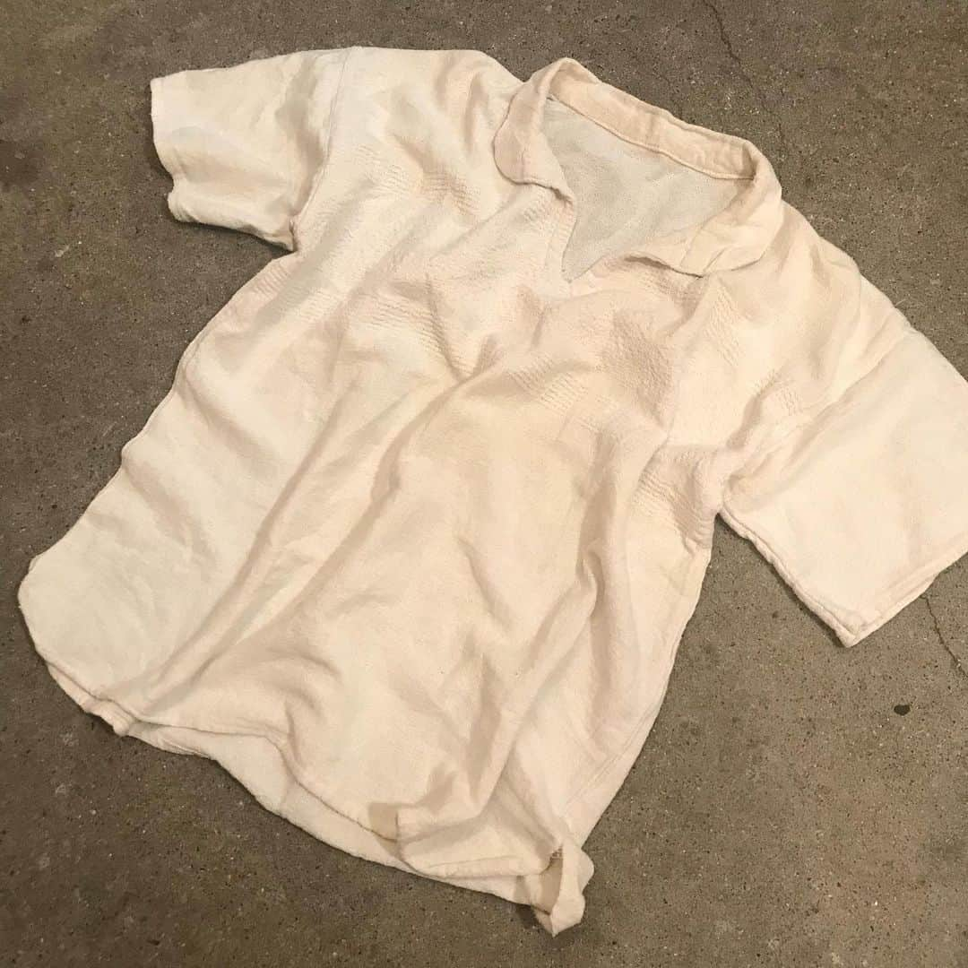 TheSunGoesDownさんのインスタグラム写真 - (TheSunGoesDownInstagram)「【TSGD 1st】@ Shibuya  vintage  linen tops  白のリネン素材のトップスになります。シンプルですが胸元に刺繍が入っていてとても可愛いです☀︎ #tsgd #thesungoesdowntokyo  #vintage #fashion #vintagefashion #vintageclothing #Eurovintage  #usavintage #coordinate#コーディネート#shibuya#渋谷 #下北沢 #学芸大学 #古着屋 #古着 #大人古着 #東京古着屋#渋谷古着屋 #下北沢古着屋 #学芸大学古着屋」5月21日 20時54分 - tsgd_tokyo