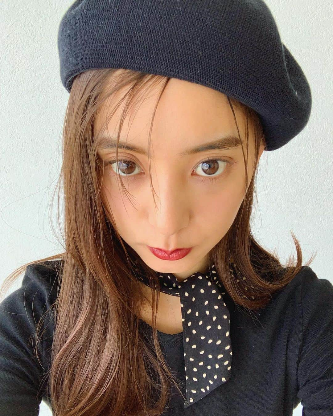 新木優子さんのインスタグラム写真 - (新木優子Instagram)「今日はnonno発売日ですみなさま♡ 可愛いふみちゃんの表紙を探してください☺️ 今回はオフショットたくさん撮ってた🙋‍♀️✨」5月21日 21時20分 - yuuuuukko_