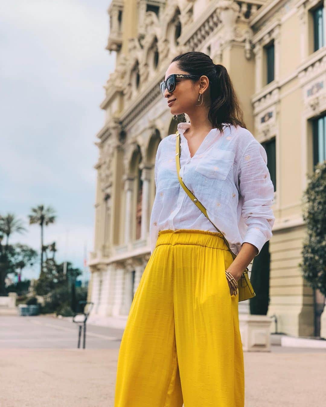 のインスタグラム：「Hello from Monaco 🇲🇨❤️🌹 ・ はじめてのモナコ🇲🇨🥰 ・ ・ #monaco#montecarlo#monacogp #f1#trip#vacation#モナコ#旅」