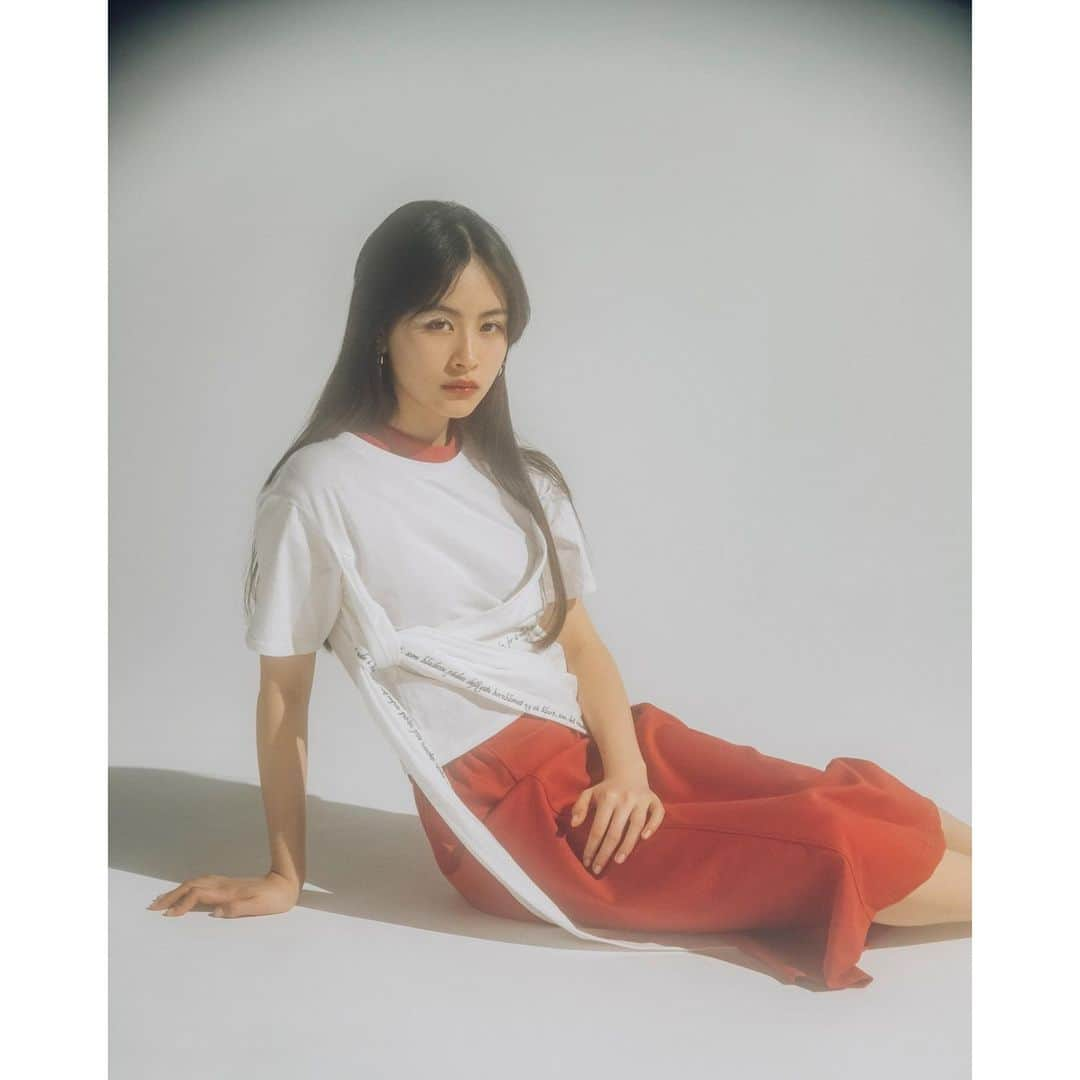 Lily Brownさんのインスタグラム写真 - (Lily BrownInstagram)「- mystical light -﻿﻿﻿﻿﻿﻿﻿﻿﻿﻿﻿﻿﻿﻿ ﻿﻿ ﻿﻿ ﻿﻿﻿ #lilybrown #リリーブラウン﻿﻿﻿﻿ #summer #summercollection﻿﻿ ﻿﻿﻿﻿﻿ #vintage #vintagefuture ﻿#店頭入荷中」5月21日 21時26分 - lily_brown_official