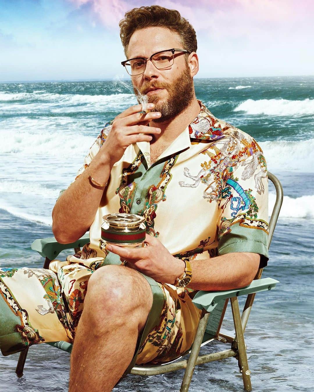 GQさんのインスタグラム写真 - (GQInstagram)「He's still getting high. He's still making us laugh. But he's kinda running Hollywood now, too. GQ cover star Seth Rogen (@sethrogen) opens up in a candid new interview at the link in bio. (📸@sebastianmader) #NewGQ #sethrogen」5月21日 21時46分 - gq