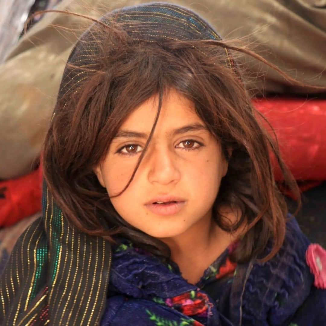 unicefさんのインスタグラム写真 - (unicefInstagram)「Wherever they are.  Whoever they are.  Whenever they need us.  And now, more than ever.  #ForEveryChild, hope. © UNICEF Afghanistan」5月21日 21時55分 - unicef