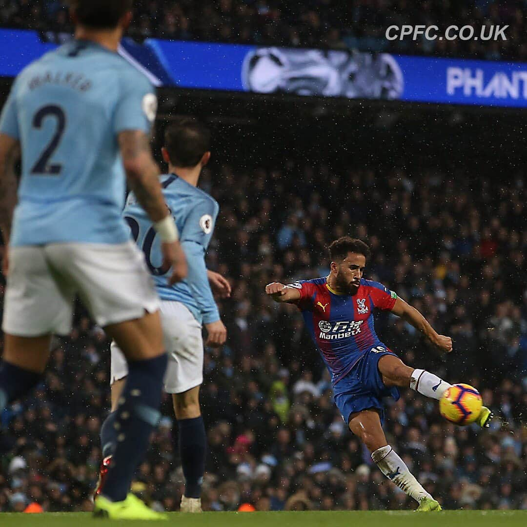 クリスタル・パレスFCさんのインスタグラム写真 - (クリスタル・パレスFCInstagram)「Pure magic ➡️ #androstownsend #cpfc #mcfc #premierleague #goaloftheseason」5月21日 21時50分 - cpfc