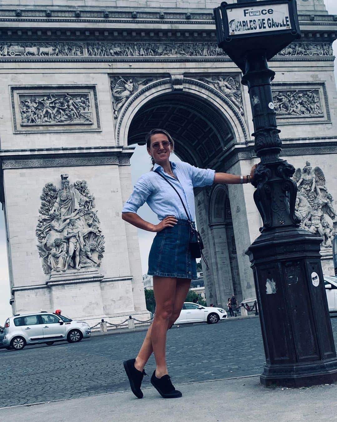 ビクトリア・アザレンカのインスタグラム：「Bonjour Paris ❤️ Ça fait un bail  Que Tu m'as manqué 💋」