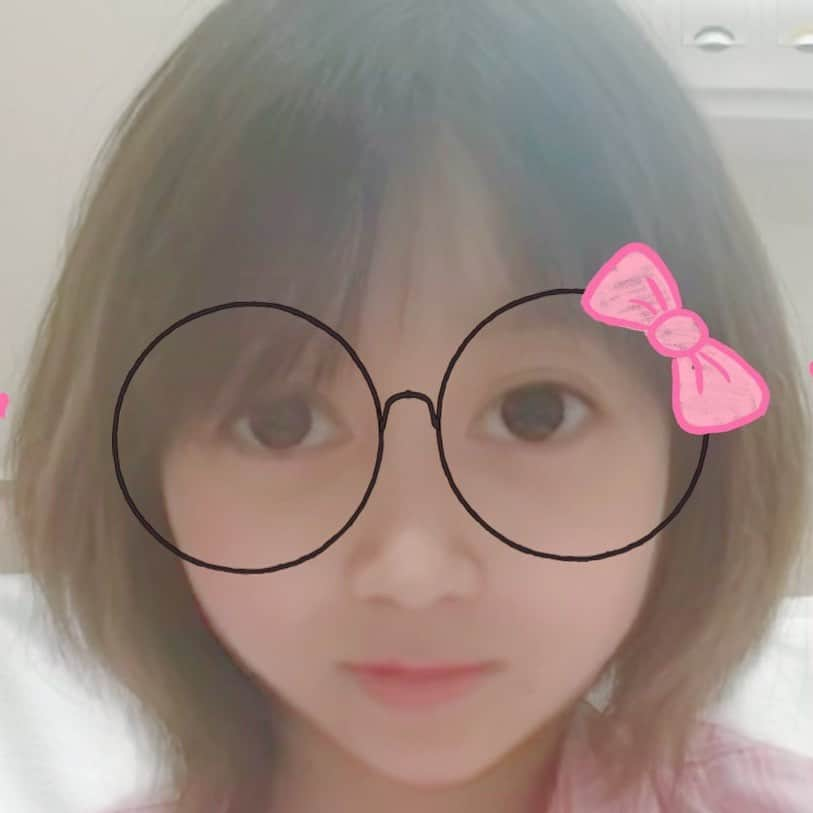 凰稀かなめさんのインスタグラム写真 - (凰稀かなめInstagram)「ちょっと流行りのあれで^_^ 子供になってみた^_^ #snapchats  #楽しい #今日は雨だったけど…とても #happy day #Phoenixtears #香りと役作り #お芝居大好き#kaname #かなめのカタチ #かなカタ #Phoenixtears #kanamebeans  #カナメビーンス #ブルーノート #凰稀かなめ #毎日前進 #孤独だっていいじゃない #@kanamenokatachi」5月21日 22時46分 - kanameouki_official