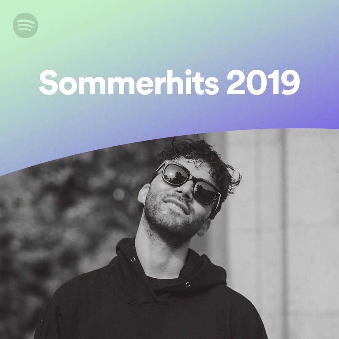 R3habさんのインスタグラム写真 - (R3habInstagram)「Thank you @spotifyde for the cover of Sommerhits 2019 🎉🎉🙏🏼🙏🏼」5月21日 22時48分 - r3hab