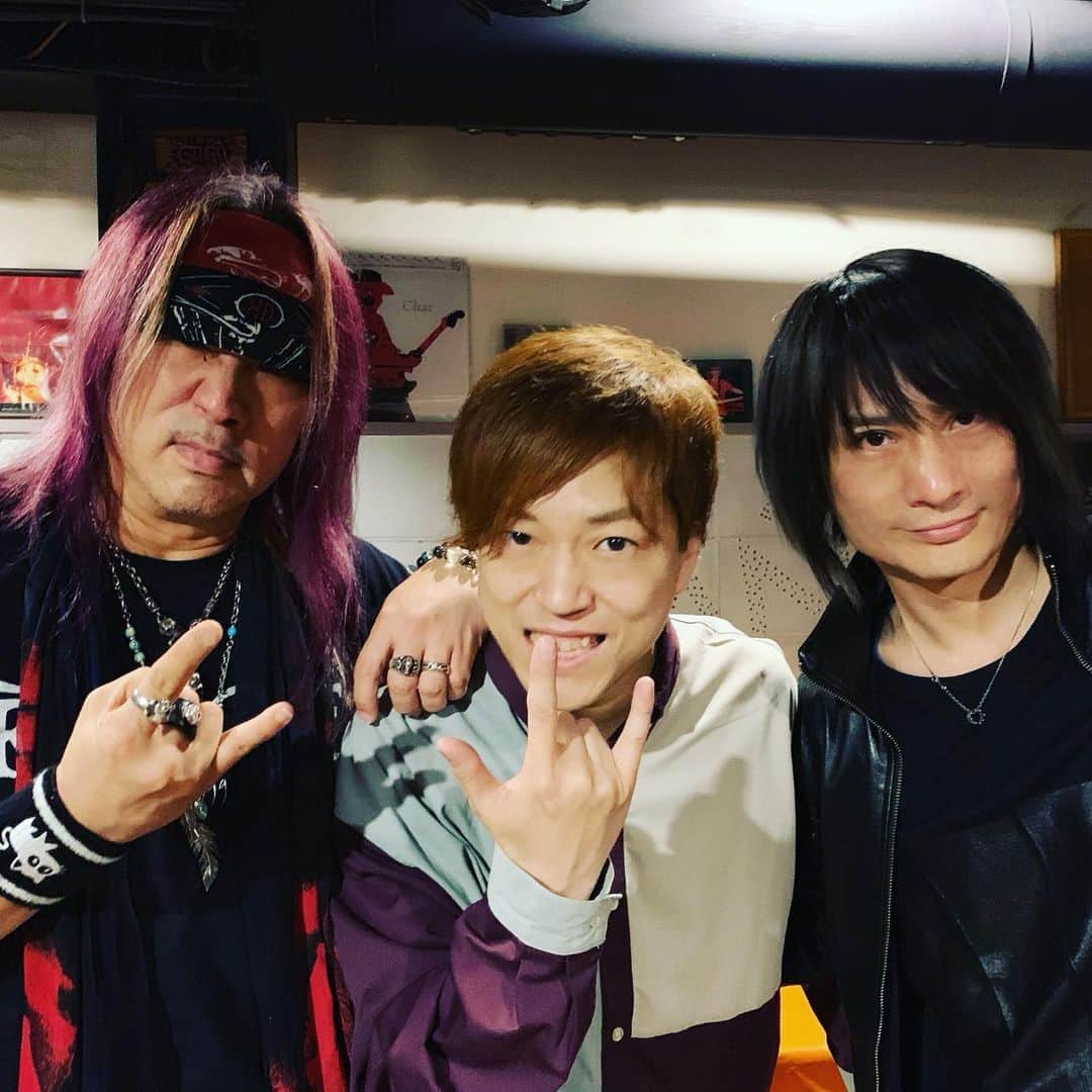 CUTTさんのインスタグラム写真 - (CUTTInstagram)「#ポテキ41周年リサイタル #生熊耕治 さんとのツーマン！ ありがとうございました！ めちゃくちゃ楽しかった！ セッションの #nirvana #breed と #cune #SAMURAIDRIVE 最高でした！」5月21日 22時52分 - cuttofficial