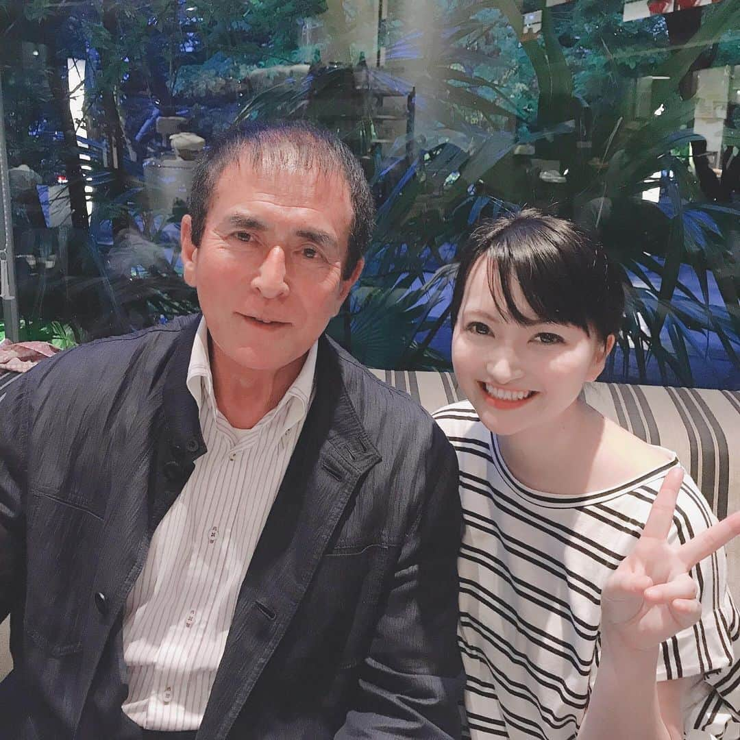 鎌田ひかりさんのインスタグラム写真 - (鎌田ひかりInstagram)「‪今日は、稽古最終日でした！‬ ‪稽古打ち上げで、水戸黄門の格さん、伊吹吾郎さんと色々とお話させて頂き光栄でした😌‬ ‪明日から小屋入り。 明後日から７公演です！☺️ 楽しみ❤️‬ #阿国山三 ‪5月23日(木) 19:00‬ ‪5月24日(金) 14:00 / 19:00‬ ‪5月25日(土) 12:00 / 17:00‬ ‪5月26日(日) 12:00 / 16:00‬ ※受付開始は開演45分前、開場は開演30分前 1幕 1時間 15分休憩 2幕 1時間20分 ●入場料：7,500円（全席指定） ‪✨鎌田ひかり予約フォーム‬ ‪https://www.quartet-online.net/ticket/okunisanaza2019?m=0lhiabg‬ ‪祝い花に関しまして‬ ‪博品館劇場はスタンド花の設置ができなく、お花を送って頂く場合はアレンジ花でお願い致します。‬ ‪東京都中央区銀座8-8-11 #博品館劇場‬ ‪#あ・うん♡ぐるーぷ」5月21日 22時58分 - kamata.hikari