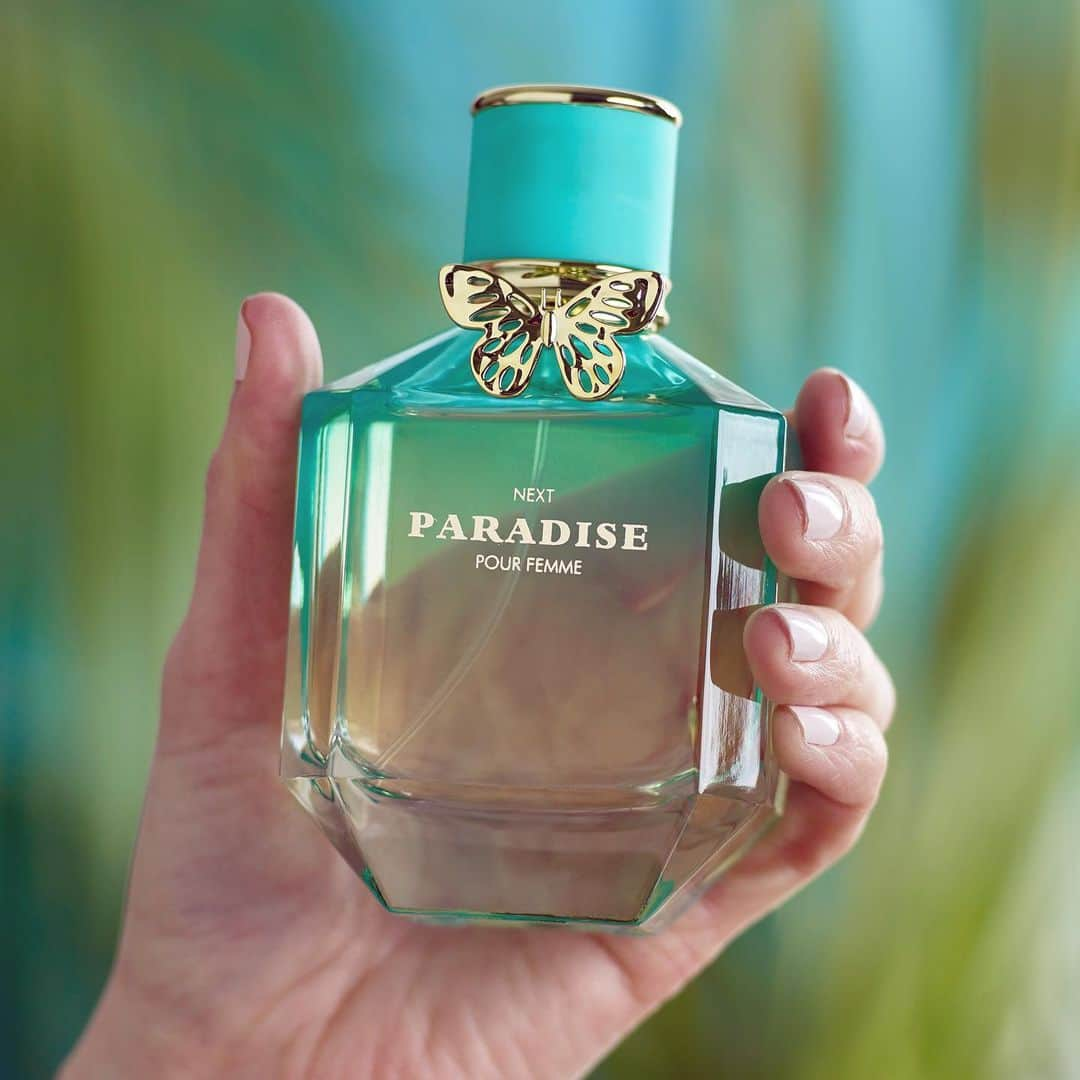 Nextさんのインスタグラム写真 - (NextInstagram)「Welcome to paradise 🌴 this fragrance is vibrant and exotic, with sparkling lemon and fruity apple fused with floral rose and black pepper and elegant woods. Discover your summer scent: tap the image to shop. 🔍 682653. #fragrance #perfume #paradise #summer #summervibes #beauty #nextbeauty #exotic #scent #summerscent」5月21日 23時38分 - nextofficial