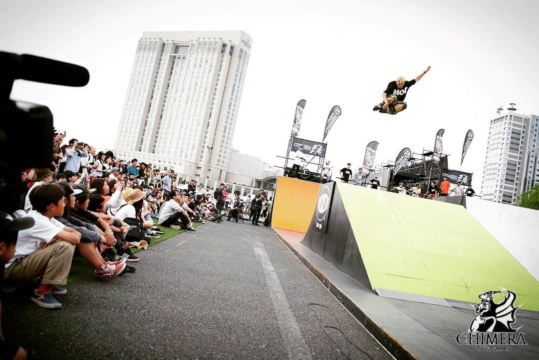 のインスタグラム：「CHIMERA GAMES VOL.7 Day2 Blading Showcase! @chimeragame  @clapsstore_official」