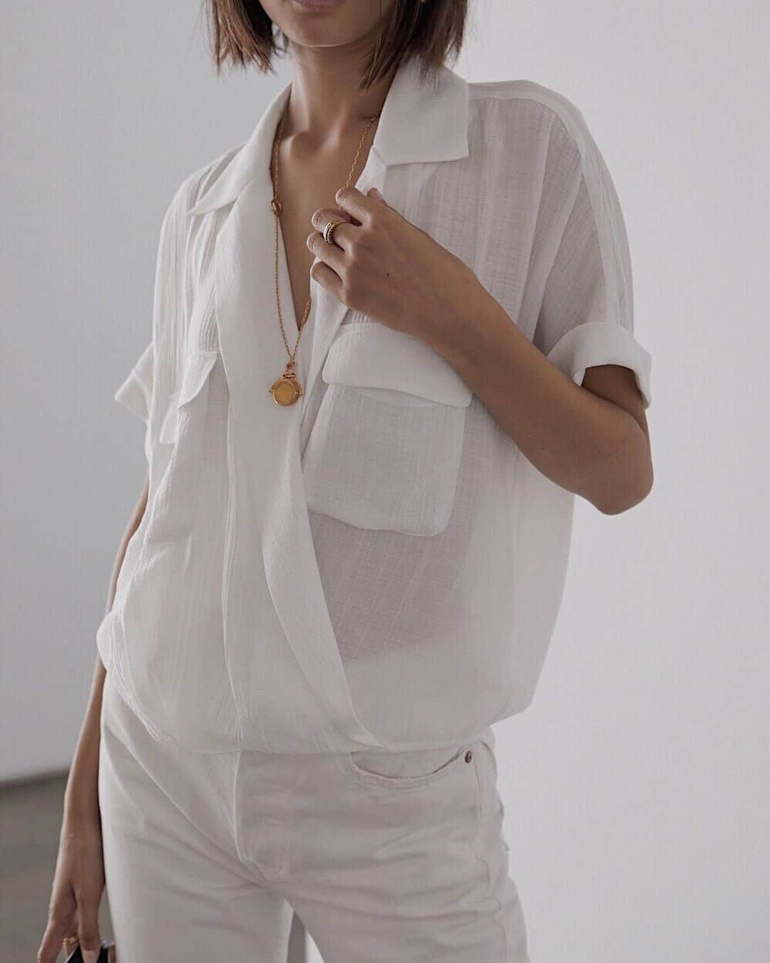 のインスタグラム：「The classic white shirt, reinvented. Our Josie Blouse in soft crinkle gauze is a new go-to for elevated summer styling.」