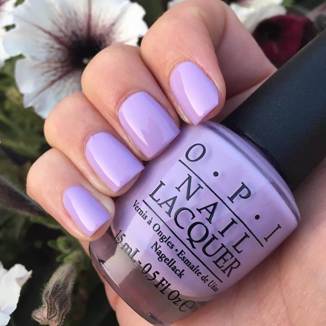 OPIさんのインスタグラム写真 - (OPIInstagram)「A lovely pastel manicure by @polishaddictanonymous to start your day! What are your favorite shades this Spring? #PollyWantALacquer #ColorIsTheAnswer #OPIObsessed #nailpolish #polishgirl #nails #opi #purplenails」5月22日 1時15分 - opi
