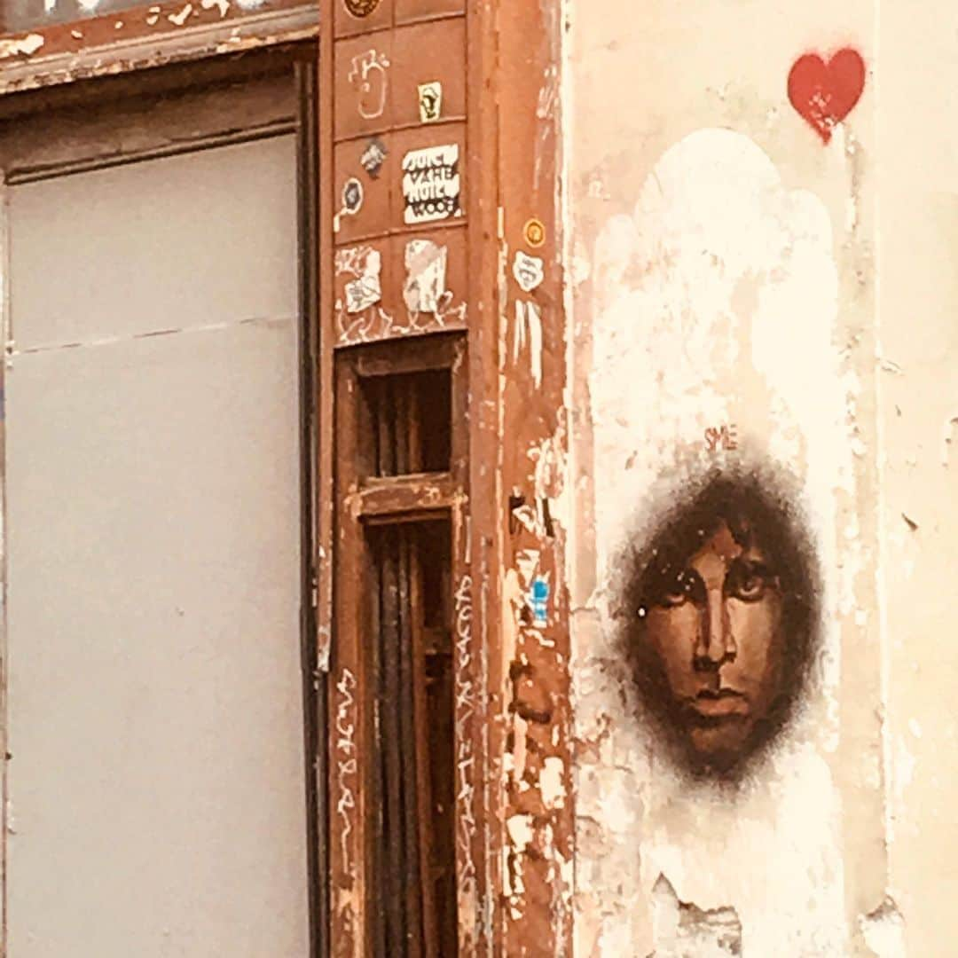 JULIEN D'YSさんのインスタグラム写真 - (JULIEN D'YSInstagram)「Le visage #streetart ♥️#paris」5月22日 1時18分 - juliendys