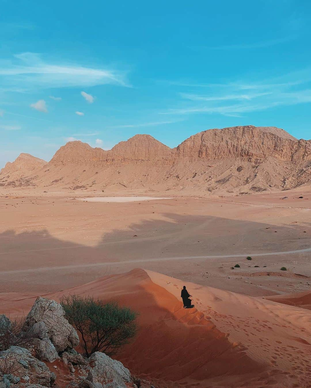 appleさんのインスタグラム写真 - (appleInstagram)「“Disconnecting in the desert.” #uae #ShotoniPhone by Alanood M. @alanood.mubarak」5月22日 1時31分 - apple