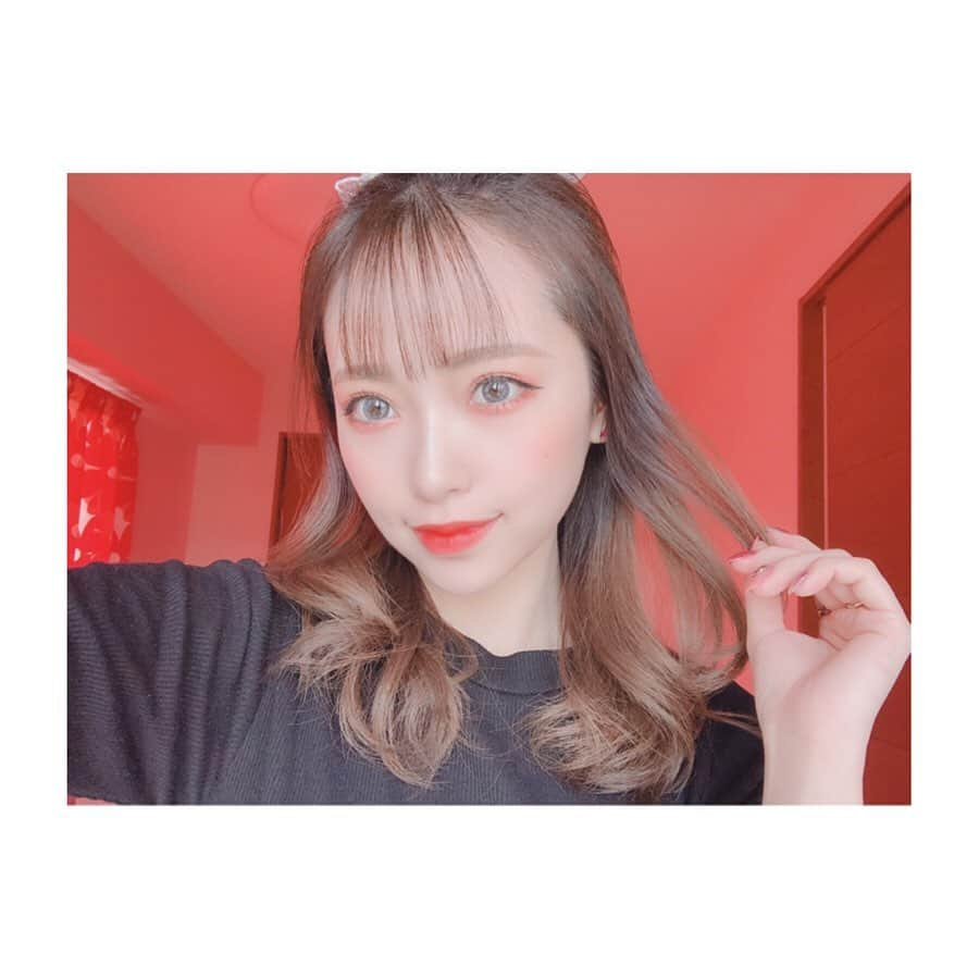 前川琳菜（りなち）さんのインスタグラム写真 - (前川琳菜（りなち）Instagram)「✩‧₊˚ . . 안녕~🧸🎀 前髪伸ばすか迷うなぁ💭 最近常日頃髪の毛のことについて 悩んでる🤭🤭🤭笑 . . #japangirl #me #selfie #followme #model #팔로우 #소통 #셀카 #셀카그램 #셀카놀이 #셀카타임 #셀피 #셀스타그램 #훈스타그램 #팔로미 #얼스타그램 #모델 #セルカ #自撮り女子 #韓国好き #메이크업 #메이크」5月22日 12時20分 - rina__maekawa