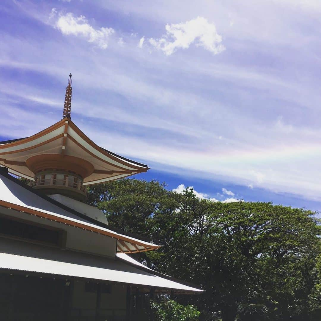 Honolulu Myohoji Missionさんのインスタグラム写真 - (Honolulu Myohoji MissionInstagram)「#myohoji#heart#peace#meditation#buddhist#buddha#nichiren#namumyohorengekyo#serene #ハワイのお寺#フラ#妙法寺#ホノルル#瞑想#仏教#仏教徒#日蓮#安らぎ#平和」5月22日 11時30分 - honolulumyohoji