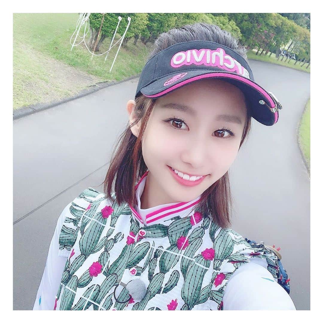 筒井萌子のインスタグラム：「* ゴルフ⛳したいよー٩( ᐛ )و舞台終わるまで我慢！ ・ 【📣情報解禁🐰💕】 #キスマイ超BUSAIKU！？ 次回 | 5月23日(木) 24:35～25:05 モエコがマイコ役で出演させて頂きます( ¨̮ ) ・ #キスブサ #キスマイ さん #キスマイブサイク * #tbs #ドラマ #筒井萌子 #女優 #actress #モデル #model #岡山 #shooting #instagood #instalike #撮影 #followme #instalike #ゴルフ #ゴルフ女子 #シャネル #CHANEL #chanel #アルチビオ」