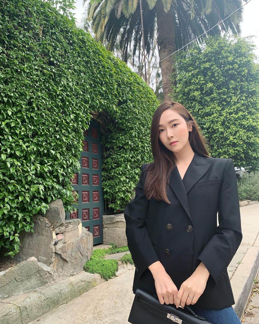 ジェシカ さんのインスタグラム写真 - (ジェシカ Instagram)「Busy days ahead🖤💥」5月22日 12時12分 - jessica.syj