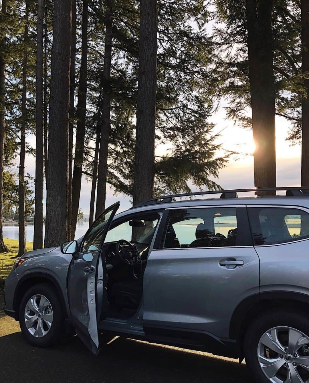 Subaru of Americaさんのインスタグラム写真 - (Subaru of AmericaInstagram)「Sometimes, you just have to pull over and take it all in... #AscentAdventure (📸: @cierahudson)」5月22日 4時55分 - subaru_usa