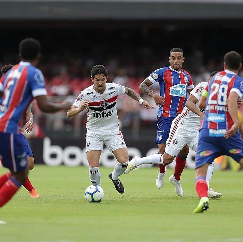 São Paulo FCさんのインスタグラム写真 - (São Paulo FCInstagram)「Serão mais 180 minutos a partir desta quarta-feira. Quem vem pra essa batalha?! #VemProMorumbi #VamosSãoPaulo 🇾🇪 ⠀⠀⠀⠀⠀⠀⠀⠀⠀ 📸 Rubens Chiri / saopaulofc.net」5月22日 4時56分 - saopaulofc