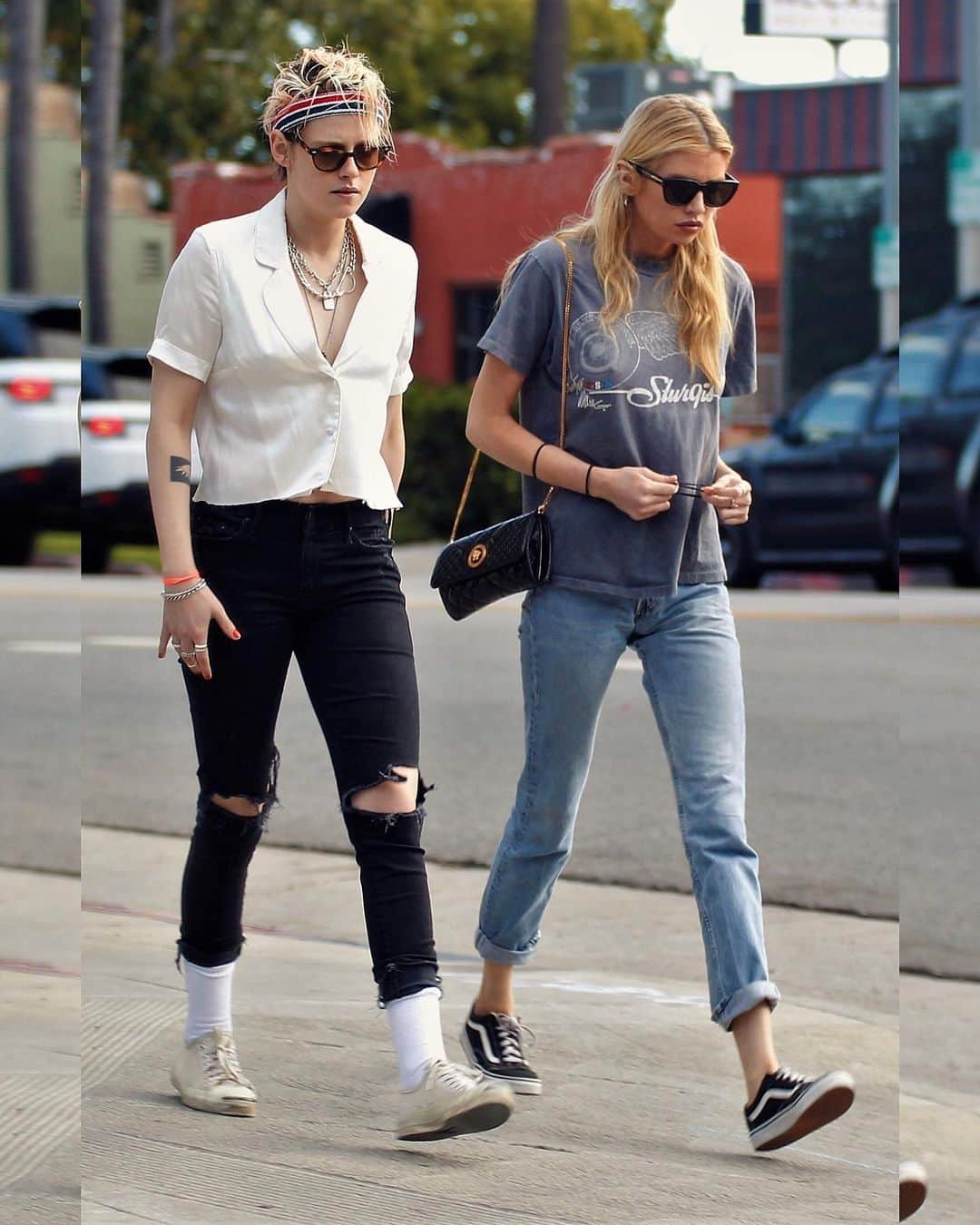 Just Jaredさんのインスタグラム写真 - (Just JaredInstagram)「Kristen Stewart is seen spending time with ex-girlfriend Stella Maxwell. Tap this photo at the link in bio for more details and pics. #KristenStewart #StellaMaxwell Photos: Backgrid」5月22日 7時52分 - justjared