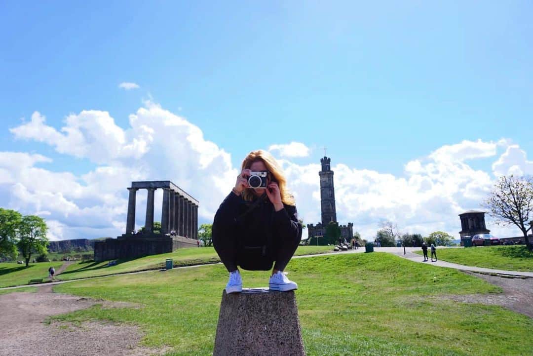 エミリー・ベット・リカーズのインスタグラム：「Squatland」