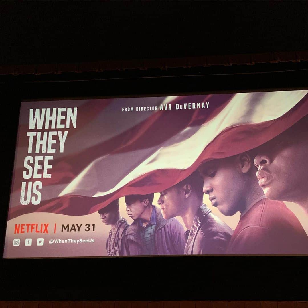 ションダ・ライムズさんのインスタグラム写真 - (ションダ・ライムズInstagram)「Yesterday, #shondaland got a private screening of the first two episodes of @whentheyseeus and it was everything.  There are no words to describe the heroic struggle of the real men portrayed in the series.  The words to describe @Ava are badass genius.  Make sure you see this on @netflix when  it drops. It is worth it.」5月22日 9時49分 - shondarhimes