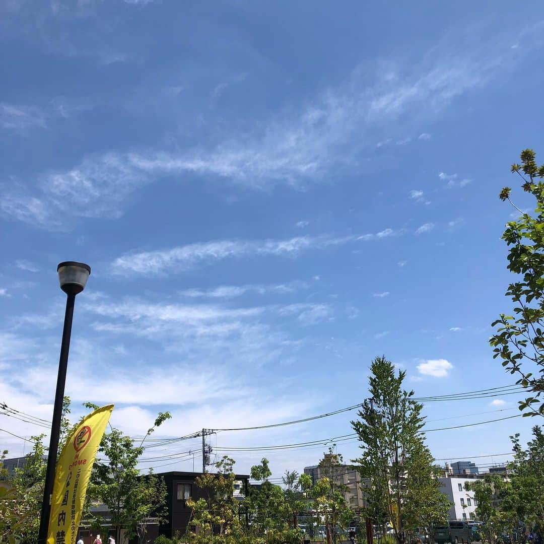 ナポリのインスタグラム：「今日の空 #終わり #ありがとうございました」