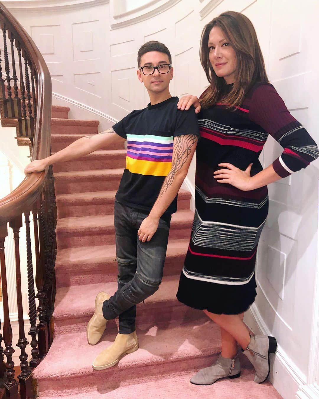 ミッチェル・コリンズさんのインスタグラム写真 - (ミッチェル・コリンズInstagram)「Big congrats to my Met Gala King @CSiriano, who tonight celebrated the 1 year anniversary of his stunning boutique @the.curated.nyc. It’s a pure fantasy land. Go for the gram, stay for the merch. ps Security cleared the staircase so we could take this and believe me when I say, people were thrilled!! #thecuratednyc #christiansiriano」5月22日 10時42分 - michcoll