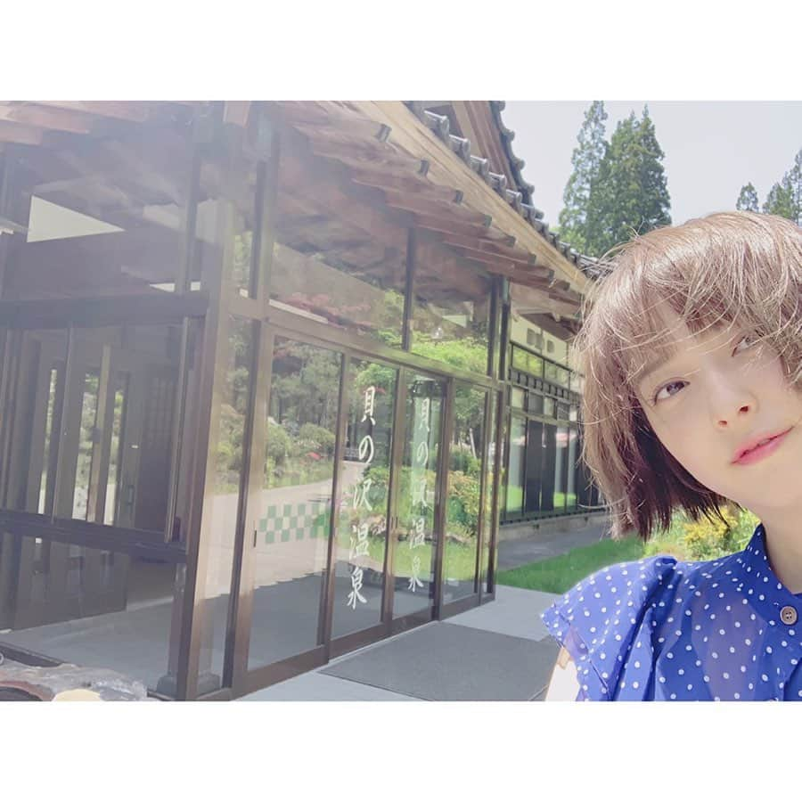 佐々木希さんのインスタグラム写真 - (佐々木希Instagram)「#貝の沢温泉 とろっとろの湯っこさ入って、畳でながまってきた✌️ #秋田弁  #秋田旅 #大政絢 さん」5月22日 20時19分 - nozomisasaki_official