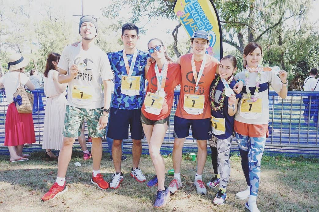 才川コージさんのインスタグラム写真 - (才川コージInstagram)「ホノルル駅伝 2019 . Champion team「CPFU」 ✨🏅男女混合優勝🏅✨ . 大好きな仲間に出逢えてよかった！ . #CPFU #champion #championjp #champion100 #hnlekiden  #ホノルル駅伝  #running  #love #suunto」5月22日 20時22分 - kojisaikawa