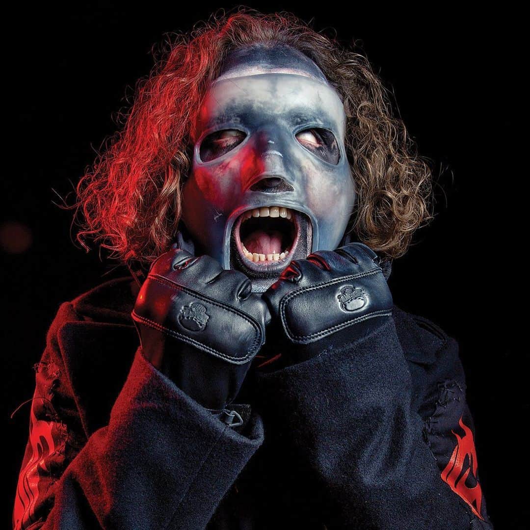 Kerrang!さんのインスタグラム写真 - (Kerrang!Instagram)「We Are Not Your Kind. . . . 📸: @paulharries  #slipknot #coreytaylor #wearenotyourkind #wanyk」5月22日 20時22分 - kerrangmagazine_