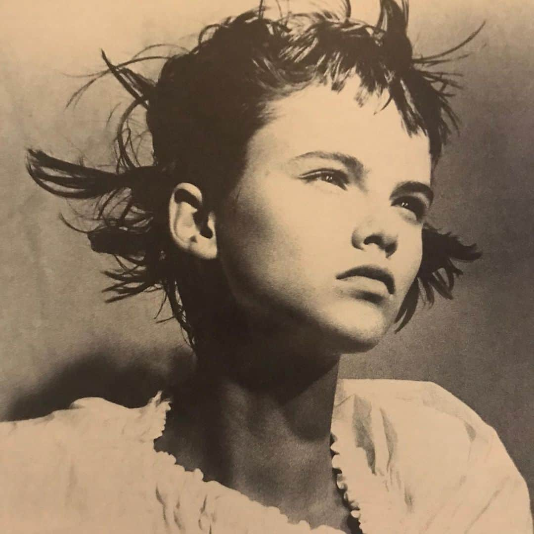 JULIEN D'YSさんのインスタグラム写真 - (JULIEN D'YSInstagram)「When you open box at home Lindsey by @therealpeterlindbergh catalogue n*83 shoot in paris the 8.october 1983 style by #makoyamazaki makeup @lauramercier art direction #tohjimurata @commedesgarcons long love ❤️ with #reikawakubo #juliendys ❤️❤️❤️❤️❤️❤️❤️」5月22日 20時36分 - juliendys