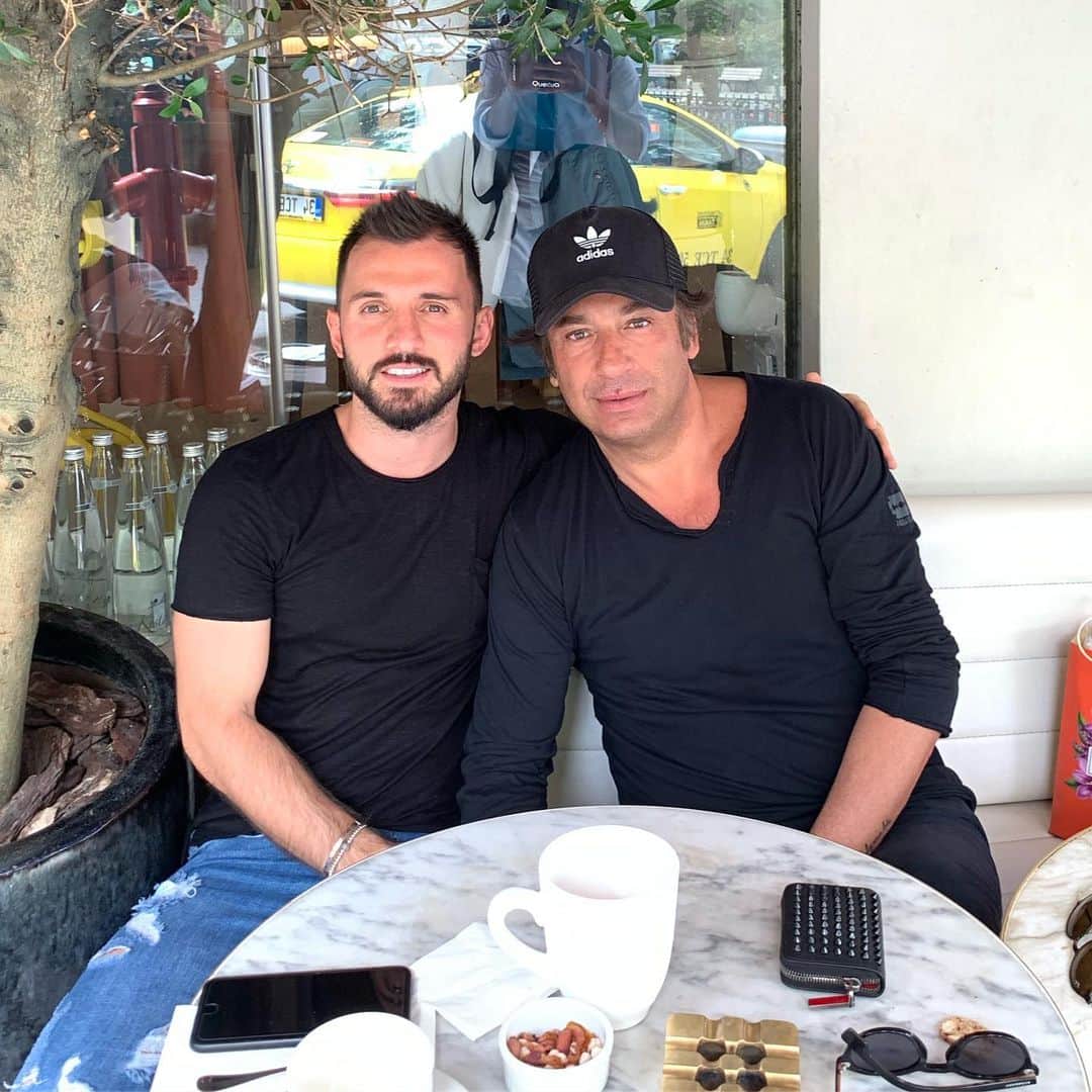 のインスタグラム：「My agent .. @theahmetbulut」