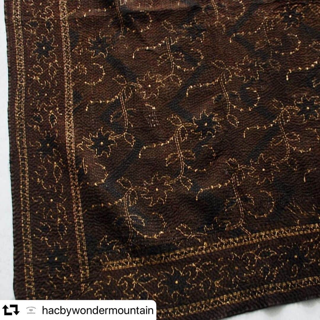 wonder_mountain_irieさんのインスタグラム写真 - (wonder_mountain_irieInstagram)「#repost @hacbywondermountain ・・・ _ LIGHT YEARS / ライト イヤーズ “VINTAGE QUILT - OVER DYE 1319 -” ¥45,360- _ 〈online store / @digital_mountain〉 http://www.digital-mountain.net/shopdetail/000000009278/ _ 【オンラインストア#DigitalMountain へのご注文】 *24時間注文受付 *1万円以上ご購入で送料無料 tel：084-983-2740 _ We can send your order overseas. Accepted payment method is by PayPal or credit card only. (AMEX is not accepted)  Ordering procedure details can be found here. >> http://www.digital-mountain.net/smartphone/page9.html _ blog > http://hac.digital-mountain.info _ #HACbyWONDERMOUNTAIN 広島県福山市明治町2-5 2階 JR 「#福山駅」より徒歩15分 (11:00 - 19:00 火曜定休) _ #ワンダーマウンテン #japan #hiroshima #福山 #尾道 #倉敷 #鞆の浦 近く _ 系列店：#WonderMountain @wonder_mountain_irie _ #LIGHTYEARS #ライトイヤーズ #VINTAGEQUILT #ヴィンテージキルト #泥染め」5月22日 12時54分 - wonder_mountain_