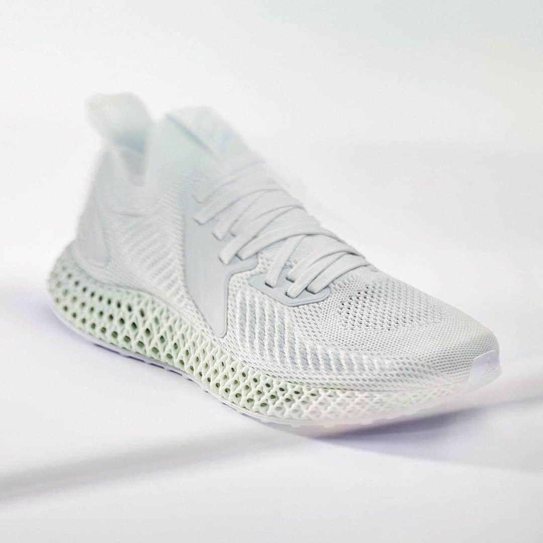 HYPEBEASTさんのインスタグラム写真 - (HYPEBEASTInstagram)「@hypebeastkicks: @parley.tv has teamed up with @adidas for an “Aero Green” AlphaEDGE 4D. Reminiscent of @danielarsham’s FUTURECRAFT 4D, the sneaker takes on the same colorway across its Primeknit upper and the sole unit. It’ll be available in limited quantities on adidas’ app from May 31 to June 8.  Photo: adidas」5月22日 15時21分 - hypebeast