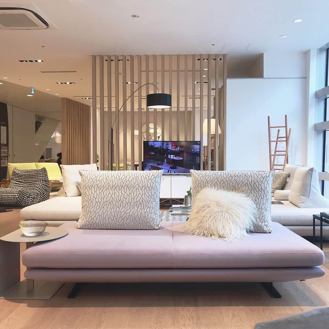 ligne roset shopのインスタグラム