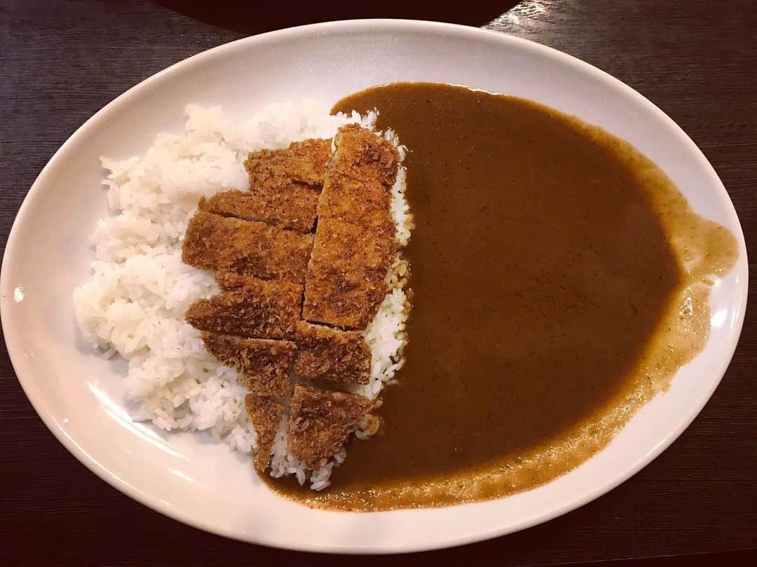 須賀真太郎さんのインスタグラム写真 - (須賀真太郎Instagram)「昨日食べたカレー🍛 美味しかった☆  #マドラスカレー #大阪 #ビーフカレー #豚ロース」5月22日 17時19分 - sugacurry