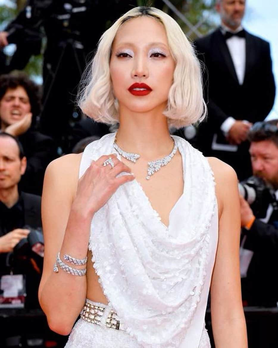 パク ・スジュさんのインスタグラム写真 - (パク ・スジュInstagram)「Drip drip #cannes2019」5月22日 17時42分 - soojoo