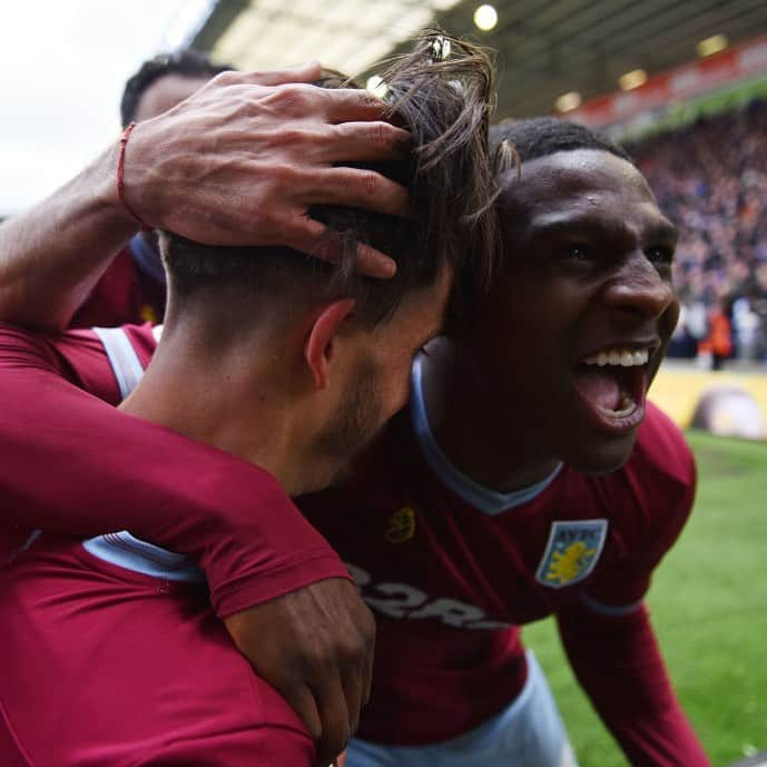 アストン・ヴィラFCさんのインスタグラム写真 - (アストン・ヴィラFCInstagram)「My favourite moment of the season so far is ________________________. . #PartOfThePride #AVFC」5月22日 18時00分 - avfcofficial