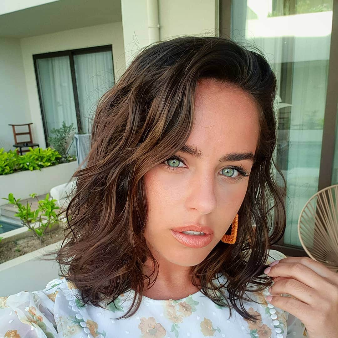 ジョージア・メイ・フットのインスタグラム：「Sun Kissed ☀️💋」