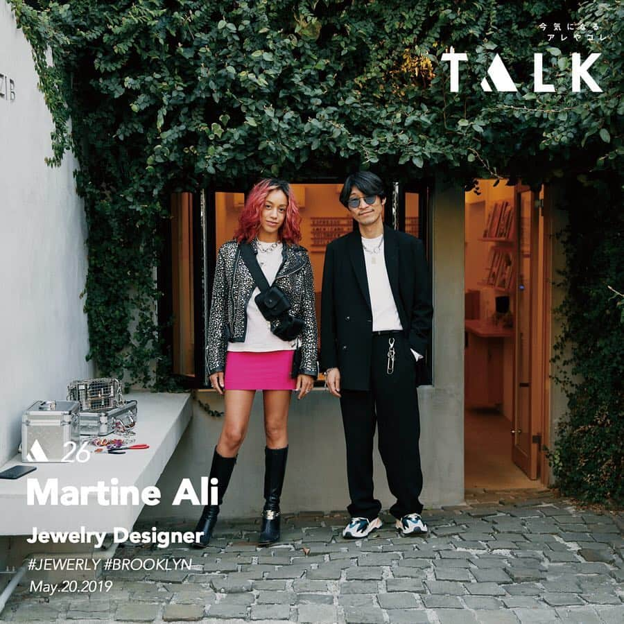 ビームスさんのインスタグラム写真 - (ビームスInstagram)「… 【TALK】今気になるアレやコレ Vol.26 Martine Ali Jewelry Designer & Kensaku Nishio（BEAMS Buyer , VAPORIZE Director） ・ あらゆるランドスケープから着想を得て、エッジーな作品を作り続けるニューヨークの新鋭アクセサリーブランド＜MARTINE ALI（マーティン アリ）＞。BEAMSでは昨シーズンから展開し、既に多くのファンを獲得しています。今回は、そんな＜MARTINE ALI＞のデザイナーとバイイングを担当した西尾健作によるスペシャルトーク。ブランド誕生のきっかけから作品へのこだわり、また今後のビジョンなど、ブランドとしての＜MARTINE ALI＞、そしてデザイナーとしてのMartine Aliに迫ります。 ・ @martineali #beams #martineali #jewerly #ビームス #ジュエリー」5月22日 18時24分 - beams_official